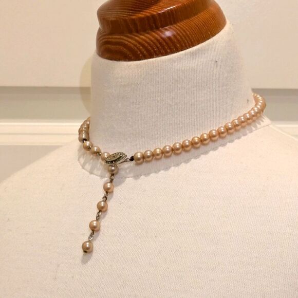 Lovely Antique Faux Champagne Glass Pearl Necklace with Paste Stone Hook Clasp - Picture 8 of 8